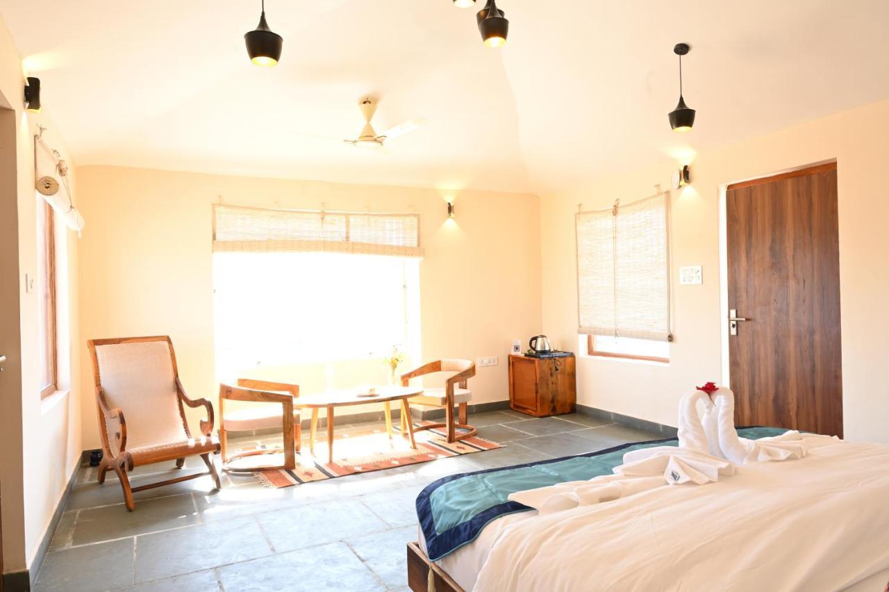 Clarks Safari Jawai Hotel Jawai Bandh Exterior photo