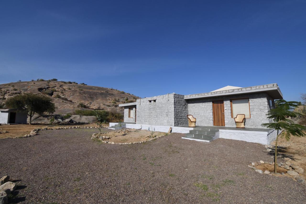 Clarks Safari Jawai Hotel Jawai Bandh Exterior photo