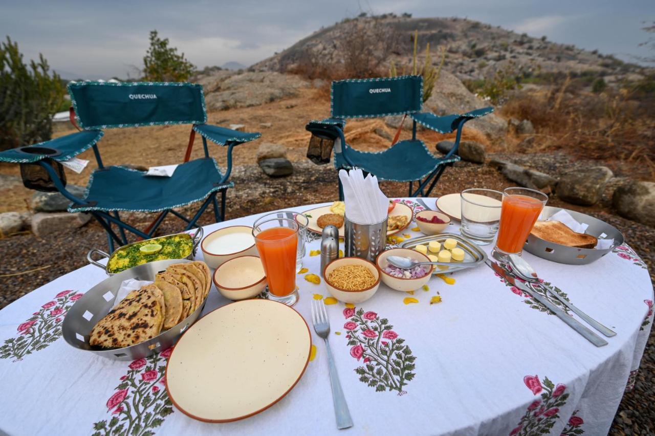 Clarks Safari Jawai Hotel Jawai Bandh Exterior photo
